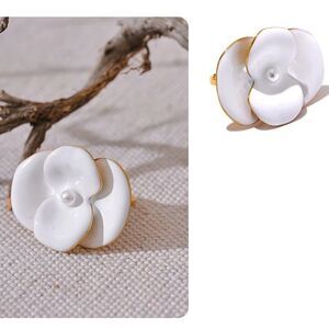 White and Gold Enamel Flower Adjustable Ring